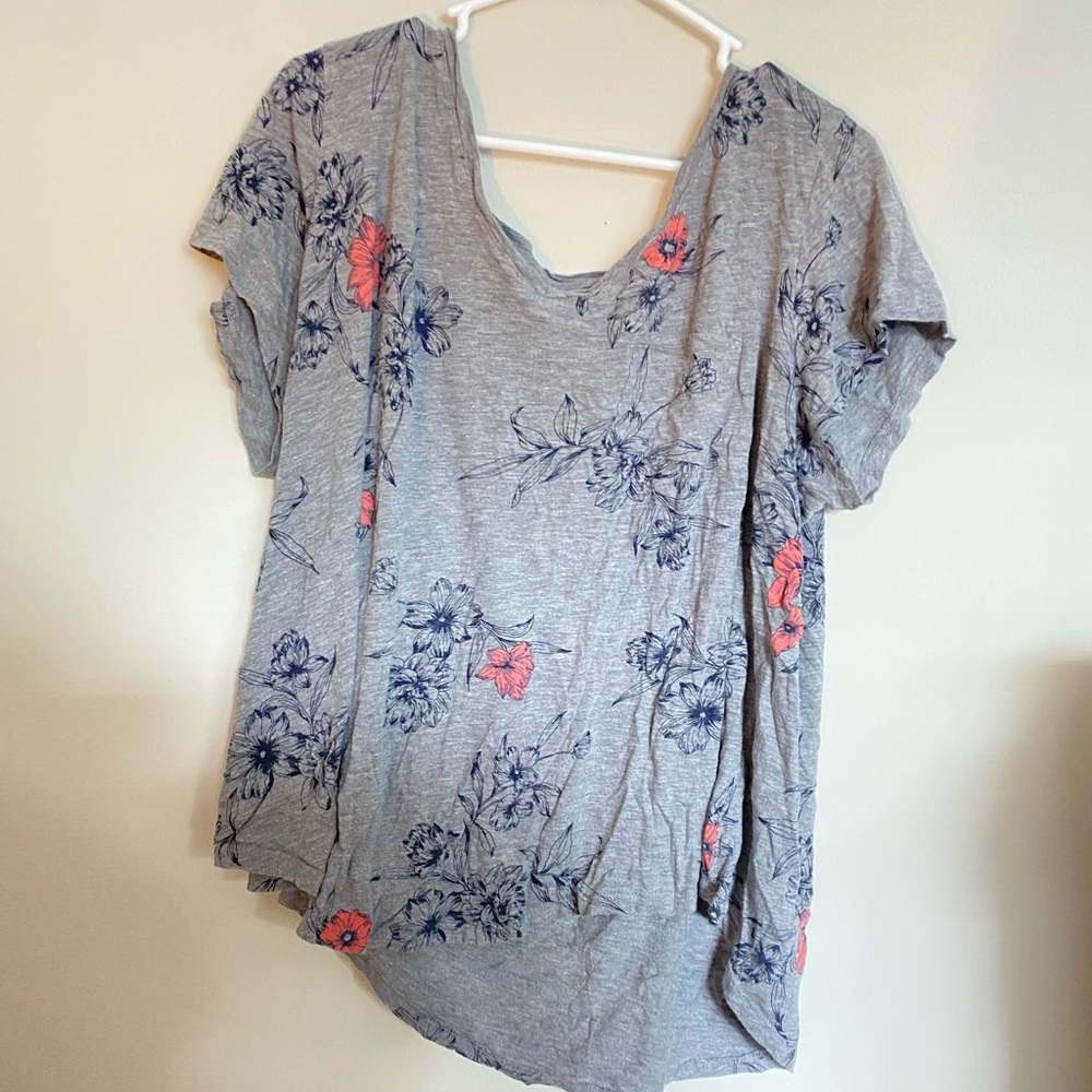 Torrid- Short Sleeve Floral Shirt